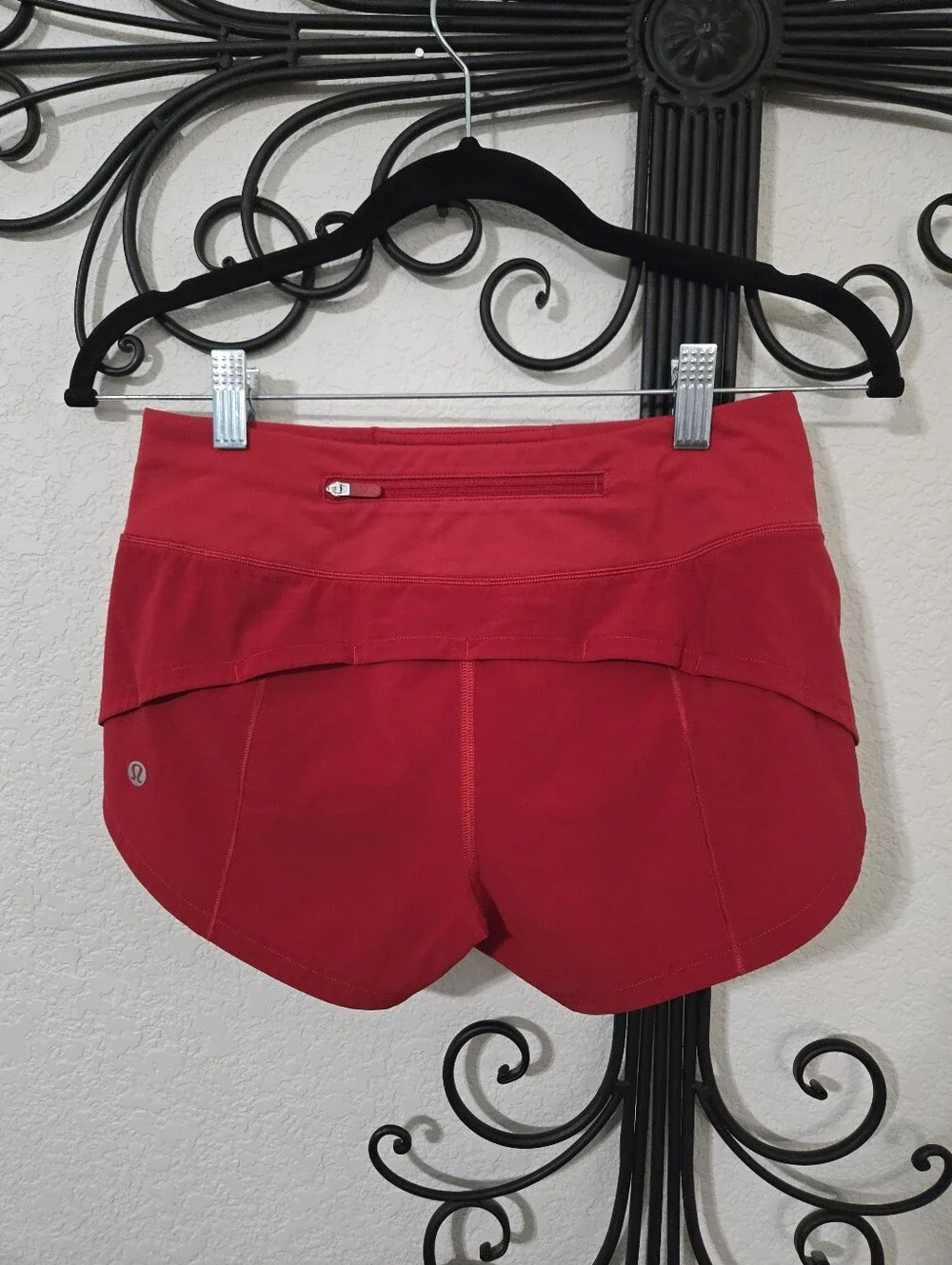 LULULEMON Speed Up Shorts | 2